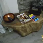 A Casa Estrelicia-dourada Garces * São Vicente