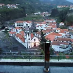 A Casa Estrelicia-dourada Garces