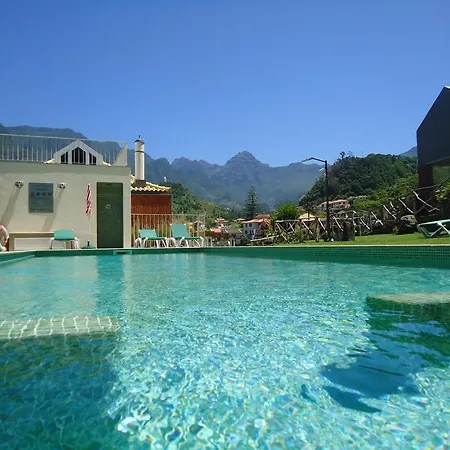 A Casa Estrelicia-dourada Garces *