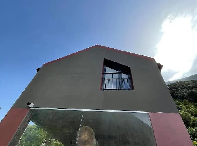 A Casa Estrelicia-dourada Garces בית חווה *