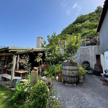A Casa Estrelicia-dourada Garces Farm stay *