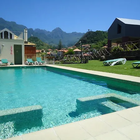 A Casa Estrelicia-dourada Garces Farm stay