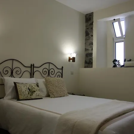 A Casa Estrelicia-dourada Garces Farm stay
