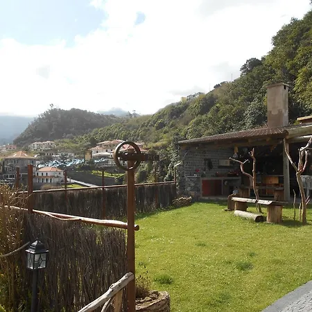 A Casa Estrelicia-dourada Garces *