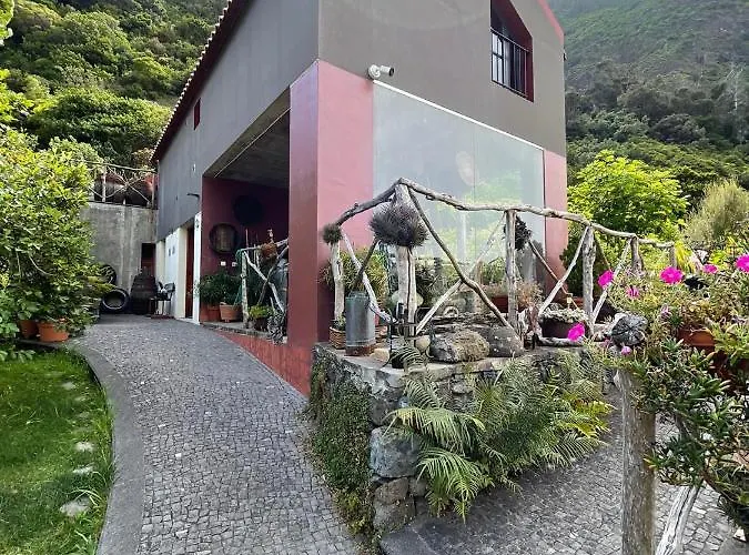 A Casa Estrelicia-dourada Garces