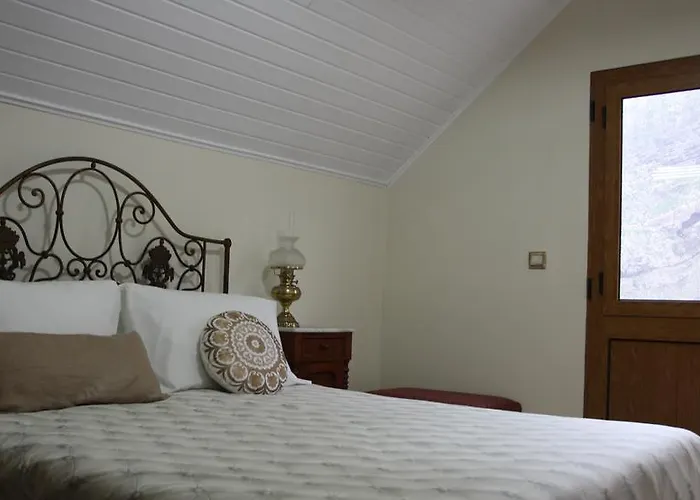 A Casa Estrelicia-dourada Garces Фермерский дом