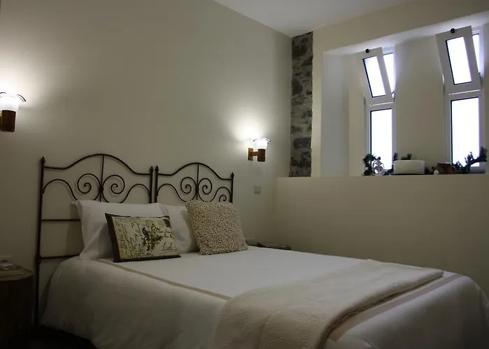 A Casa Estrelicia-dourada Garces Фермерский дом