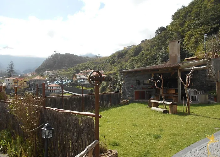 A Casa Estrelicia-dourada Garces *